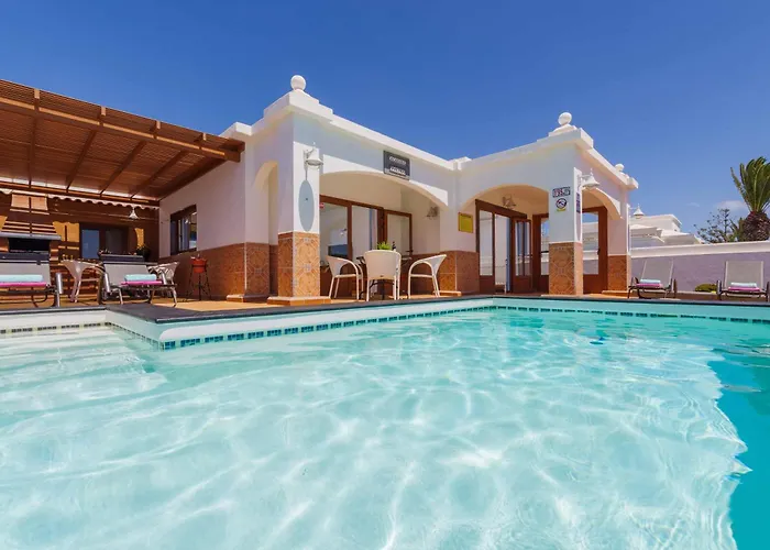 Palina Villa Puerto del Carmen